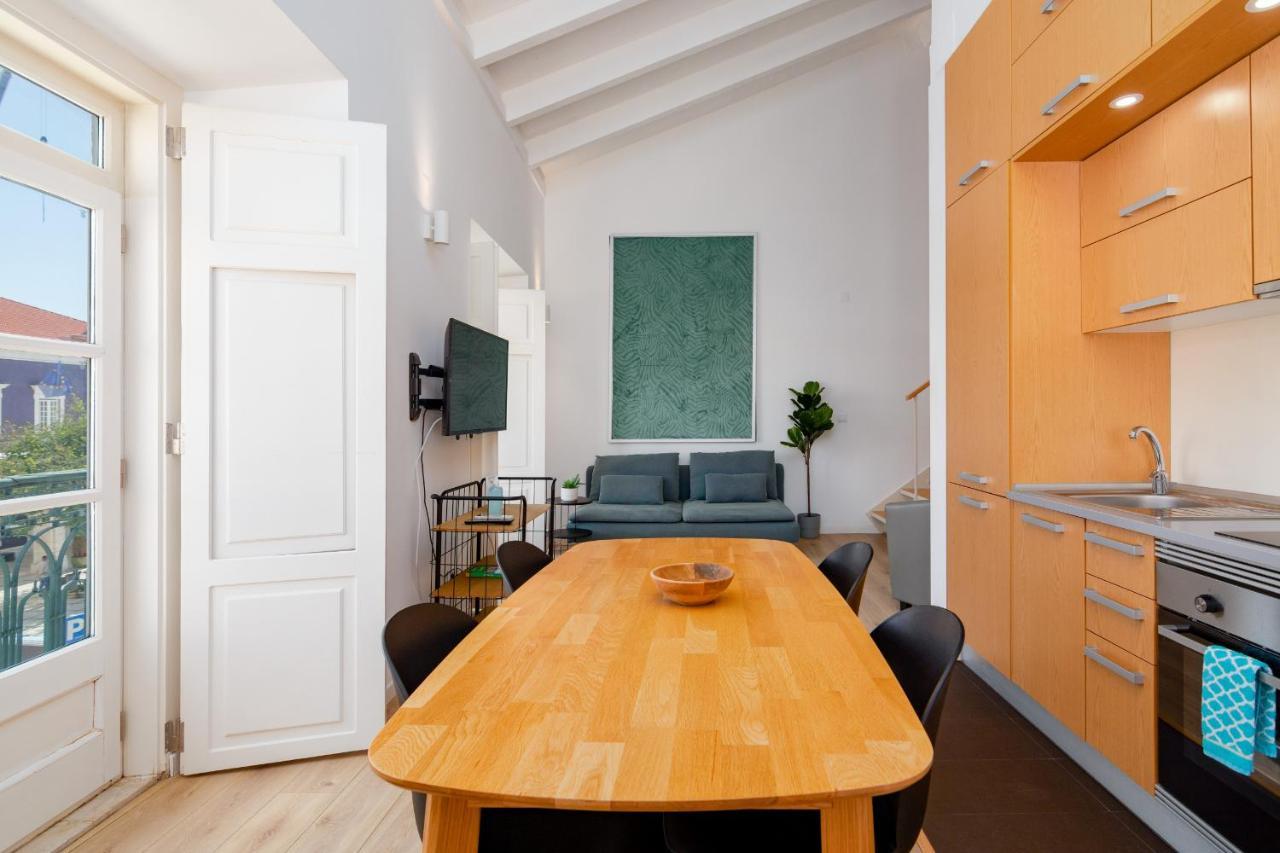 Setubal Downtown Bocage I E II Apartment Bagian luar foto