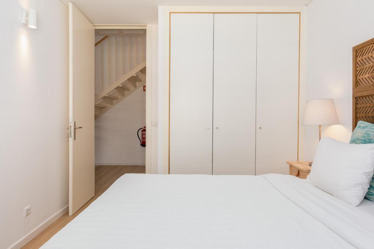 Setubal Downtown Bocage I E II Apartment Bagian luar foto