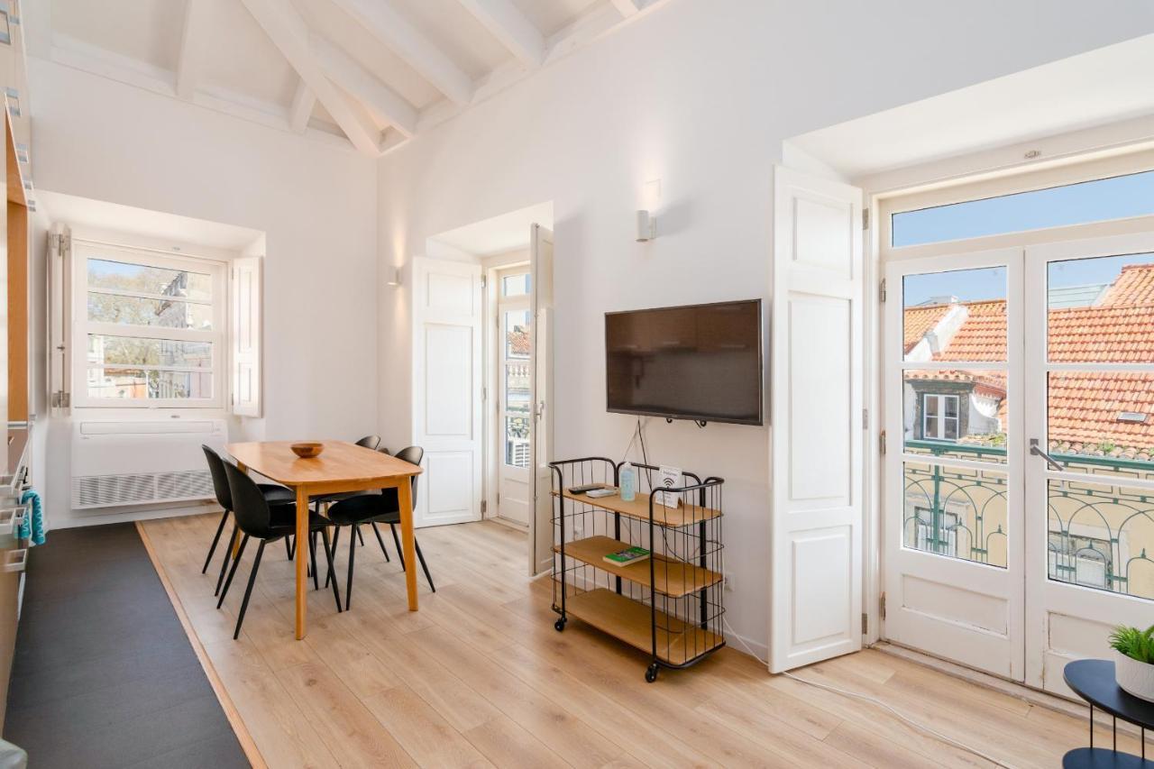 Setubal Downtown Bocage I E II Apartment Bagian luar foto