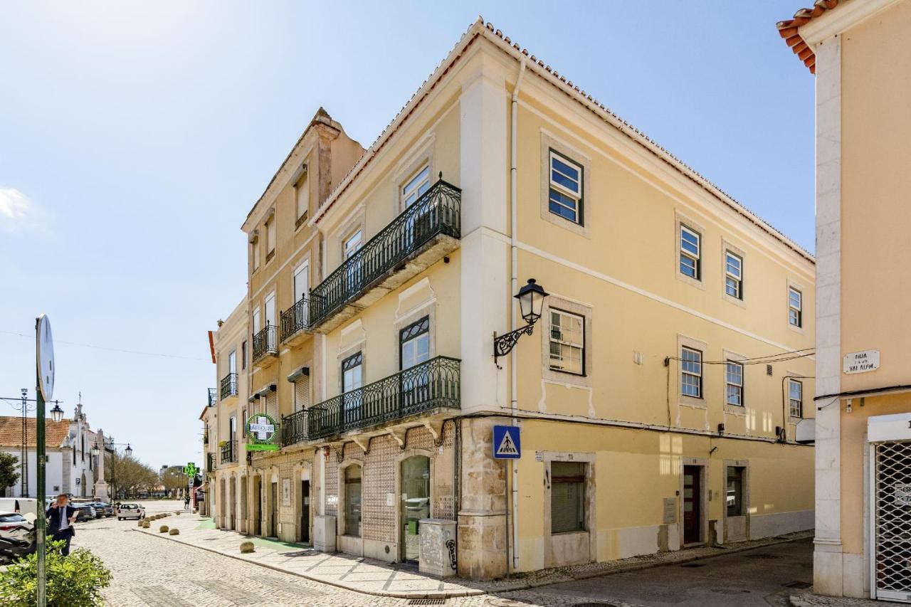 Setubal Downtown Bocage I E II Apartment Bagian luar foto